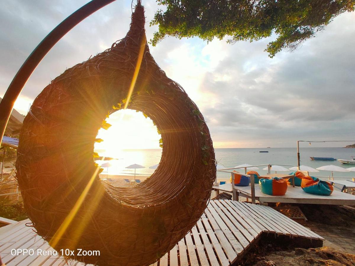 Sangthian Beach Resort Koh Samet Bagian luar foto